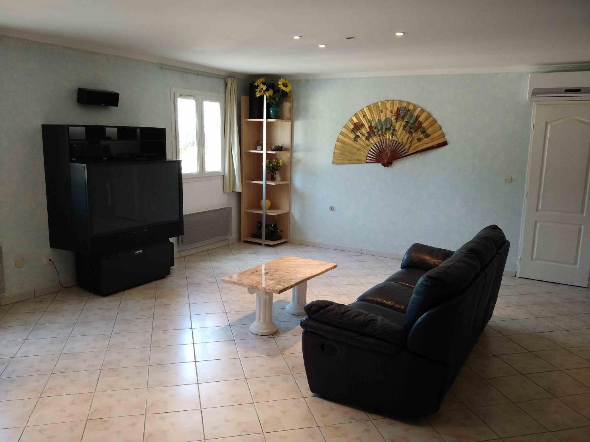 Pied A Terre Marseille 11° Apartment Exterior photo